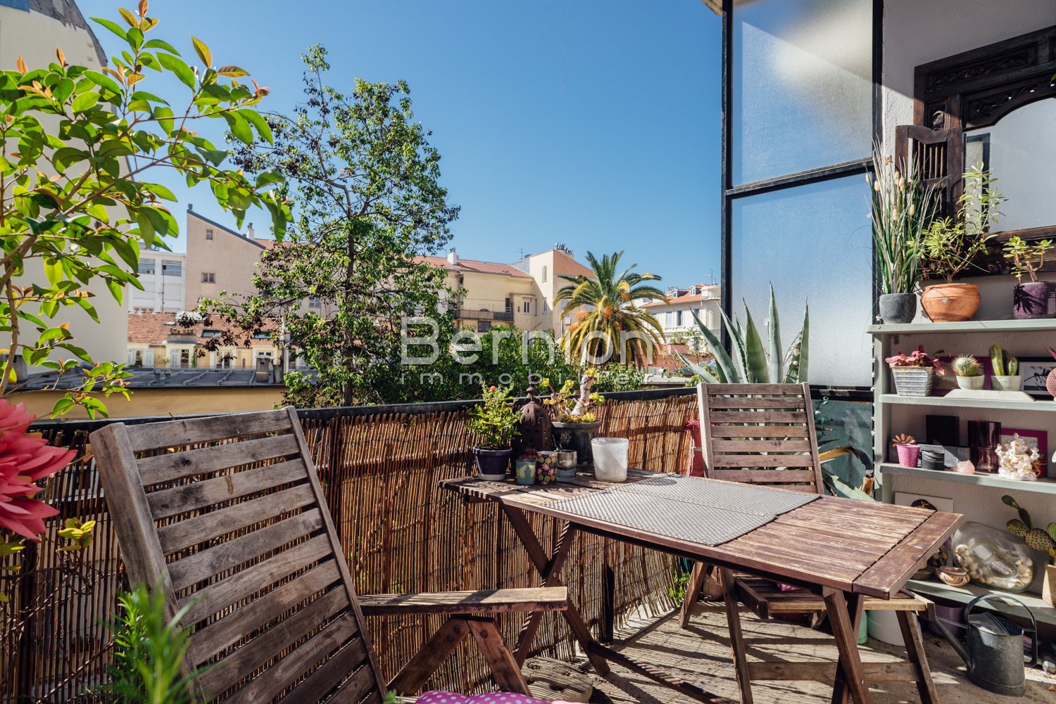For Sale, Nice City Center Beautiful 72 sqm Apartment with terrace in Art Deco Building / photo 1